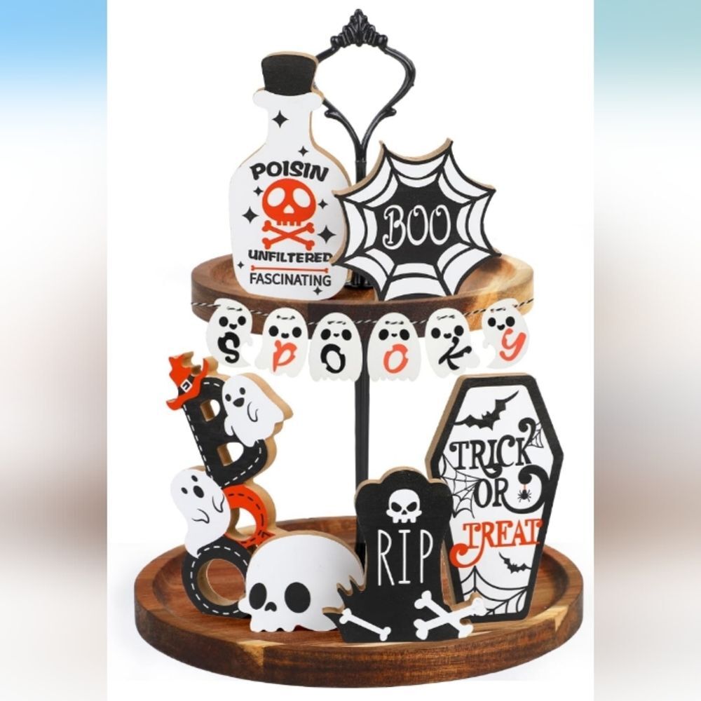 Halloween Wood Decor 12 Pcs Set NWT